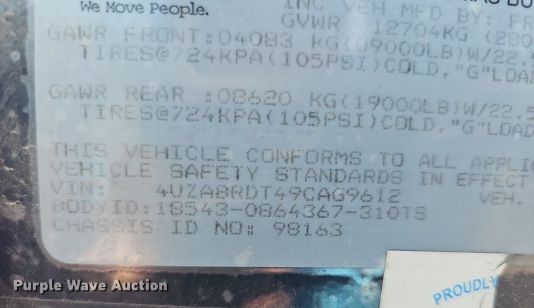 image for item DO4380 2009 Thomas Built Saf-T-Liner C2  school bus