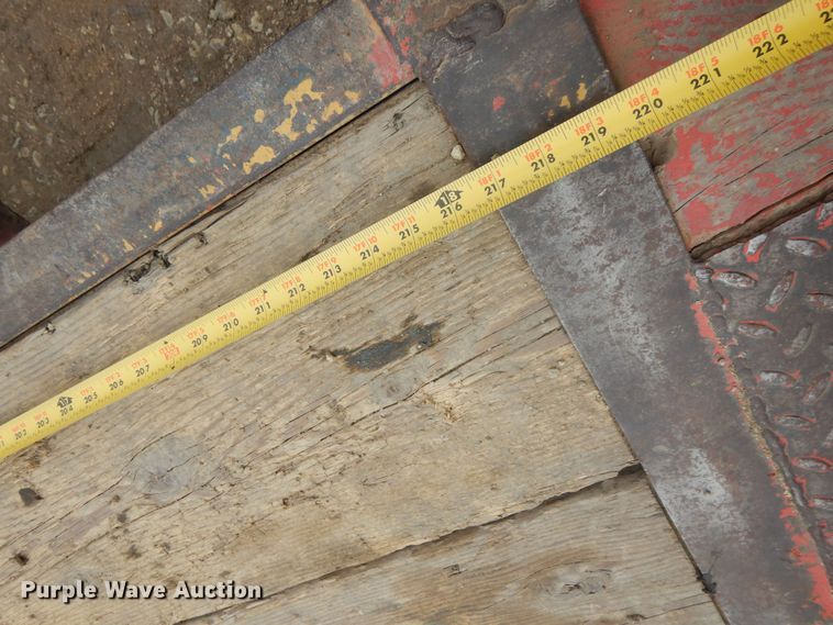 image for item DP7840 2005 Load Trail  equipment trailer