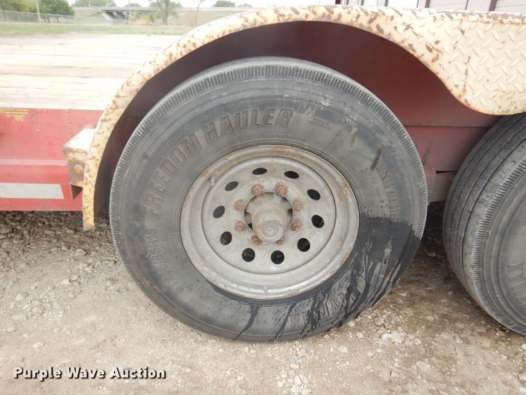 image for item DP7840 2005 Load Trail  equipment trailer