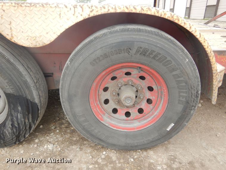 image for item DP7840 2005 Load Trail  equipment trailer