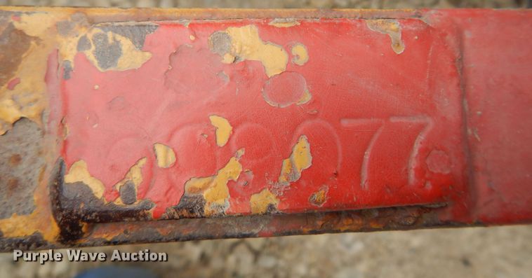 image for item DP7840 2005 Load Trail  equipment trailer