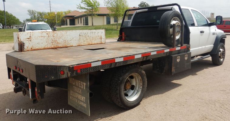 image for item DP7842 2008 Sterling Bullet 5500  Quad Cab flatbed truck