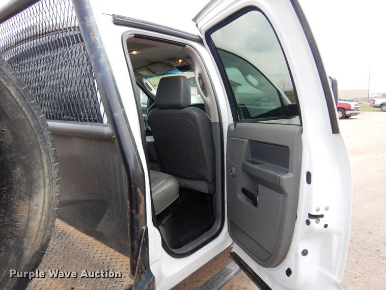 image for item DP7842 2008 Sterling Bullet 5500  Quad Cab flatbed truck