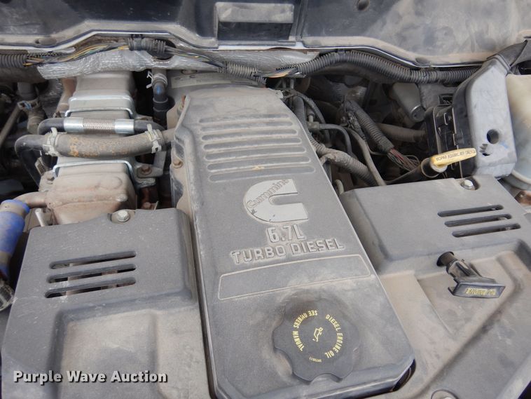 image for item DP7842 2008 Sterling Bullet 5500  Quad Cab flatbed truck