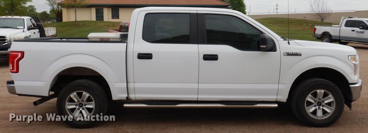 image for item DP7843 2017 Ford F150  SuperCrew pickup truck