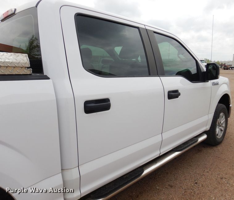 image for item DP7843 2017 Ford F150  SuperCrew pickup truck