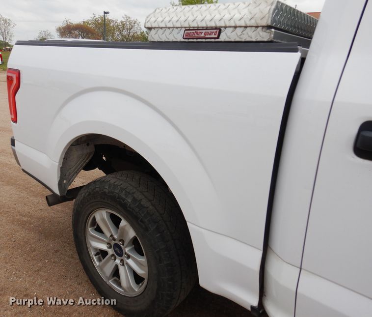 image for item DP7843 2017 Ford F150  SuperCrew pickup truck