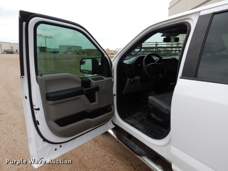 image for item DP7843 2017 Ford F150  SuperCrew pickup truck