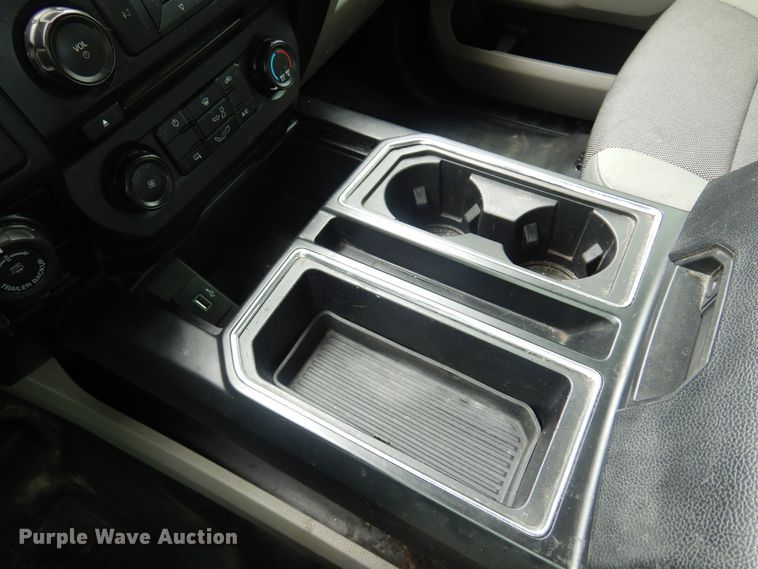 image for item DP7843 2017 Ford F150  SuperCrew pickup truck