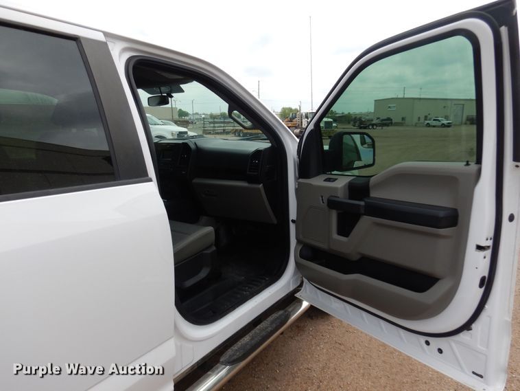 image for item DP7843 2017 Ford F150  SuperCrew pickup truck