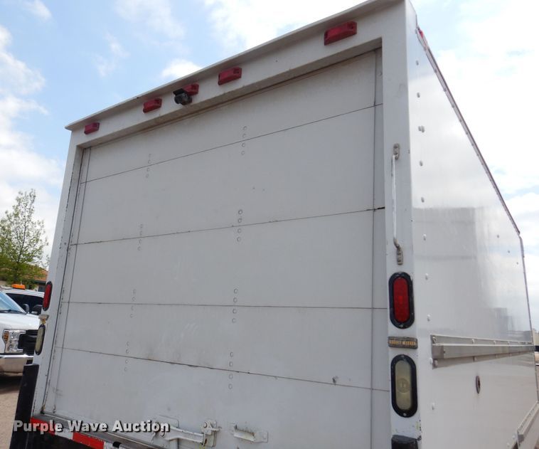 image for item DP7846 2008 GMC  box truck