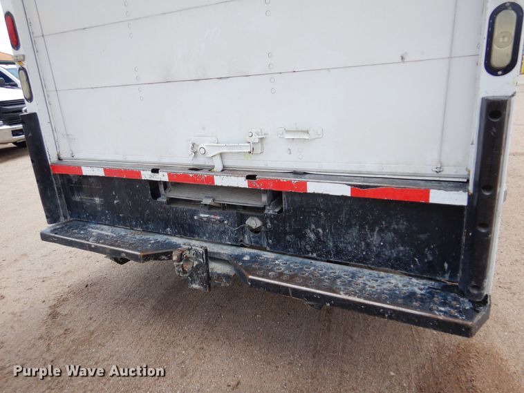 image for item DP7846 2008 GMC  box truck