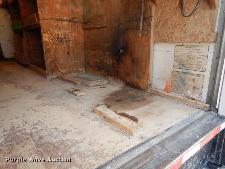 image for item DP7846 2008 GMC  box truck