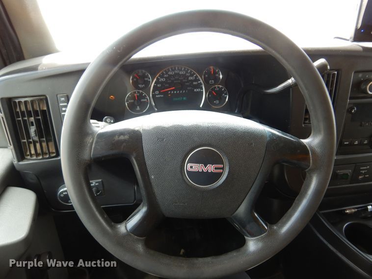 image for item DP7846 2008 GMC  box truck