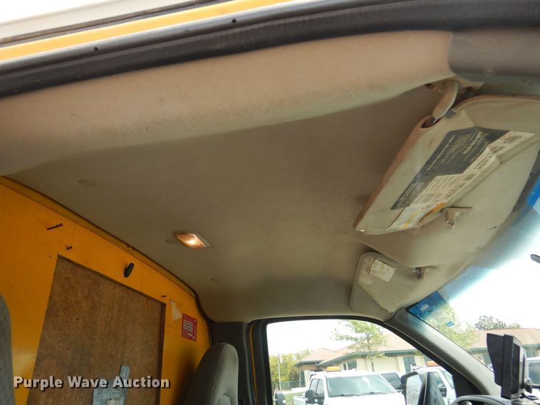 image for item DP7846 2008 GMC  box truck