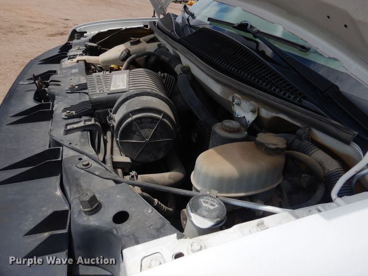 image for item DP7846 2008 GMC  box truck