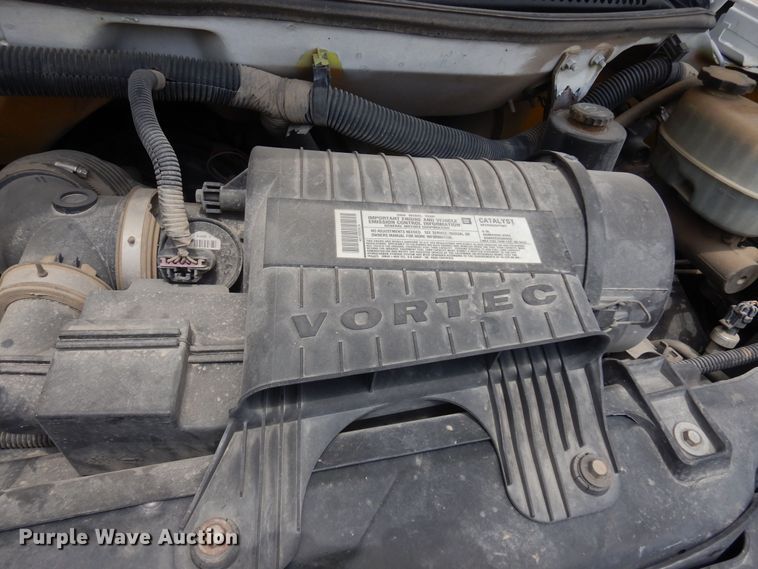 image for item DP7846 2008 GMC  box truck