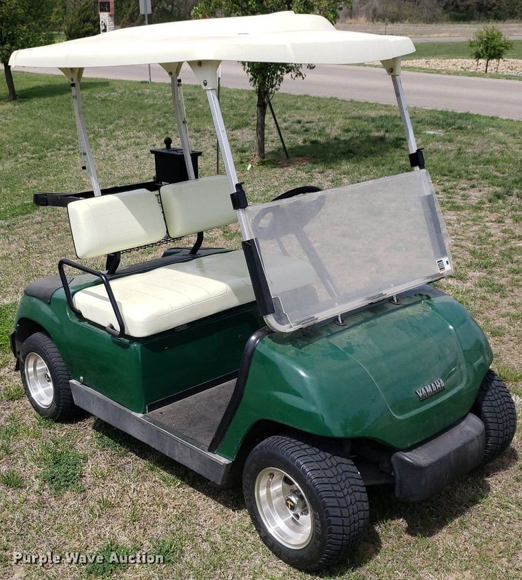 image for item DQ0536 2001 Yamaha G19E  golf cart