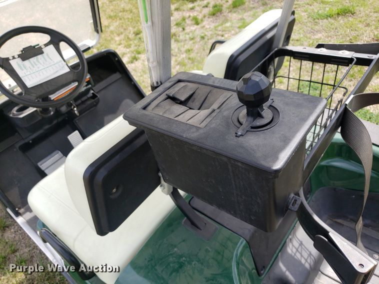 image for item DQ0536 2001 Yamaha G19E  golf cart