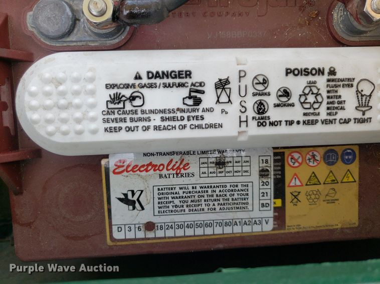 image for item DQ0536 2001 Yamaha G19E  golf cart