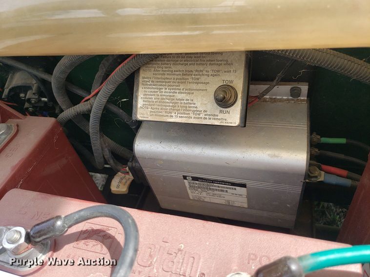 image for item DQ0536 2001 Yamaha G19E  golf cart