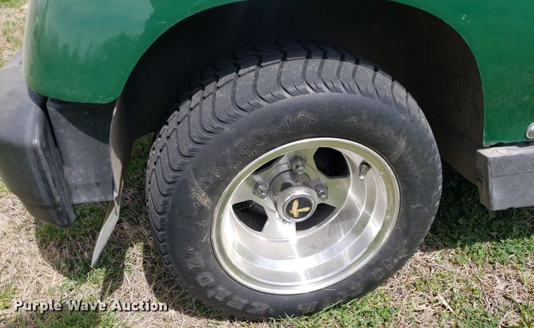 image for item DQ0536 2001 Yamaha G19E  golf cart