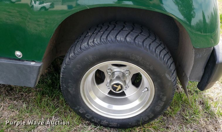 image for item DQ0536 2001 Yamaha G19E  golf cart