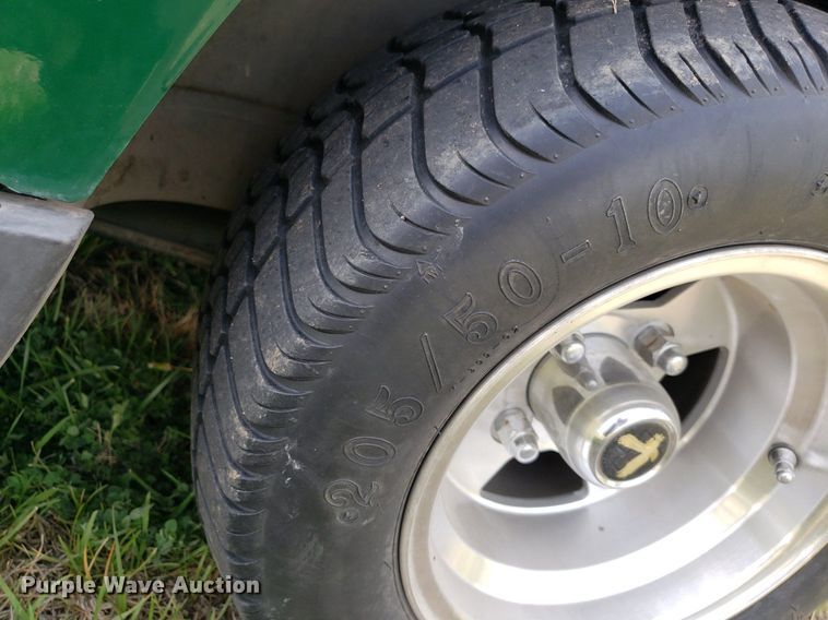 image for item DQ0536 2001 Yamaha G19E  golf cart