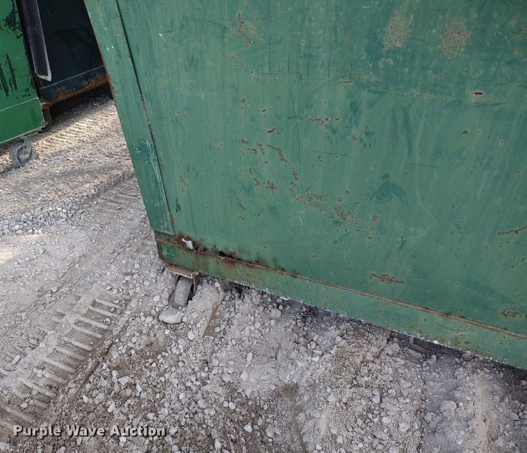 image for item DQ1690 (44) dumpsters