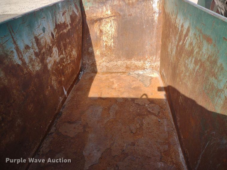 image for item DQ1691 (11) dumpsters