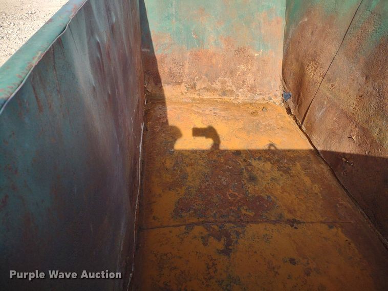 image for item DQ1691 (11) dumpsters