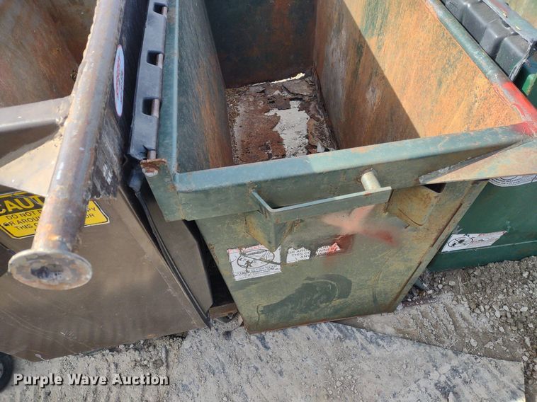 image for item DQ1692 (14) dumpsters