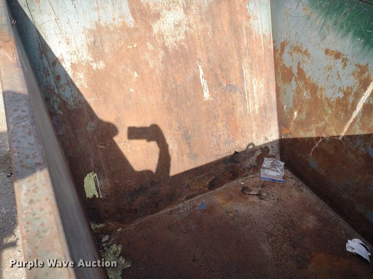 image for item DQ1693 (5) dumpsters