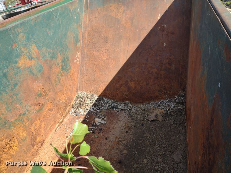 image for item DQ1694 (7) dumpsters