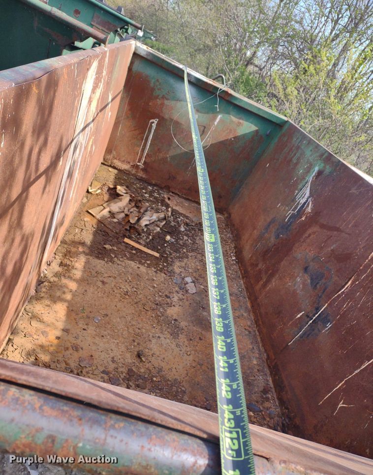 image for item DQ1694 (7) dumpsters