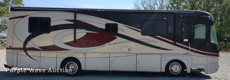 image for item DQ1703 2006 Freightliner Astoria  RV