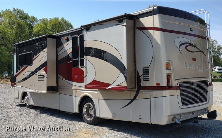 image for item DQ1703 2006 Freightliner Astoria  RV