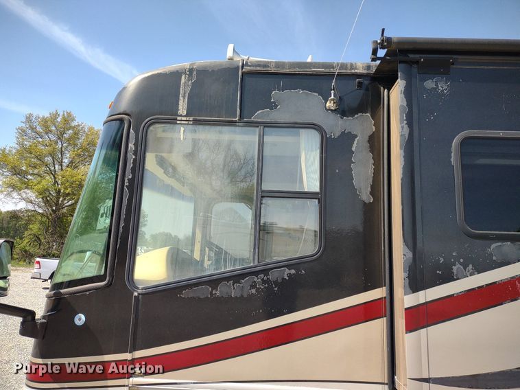 image for item DQ1703 2006 Freightliner Astoria  RV