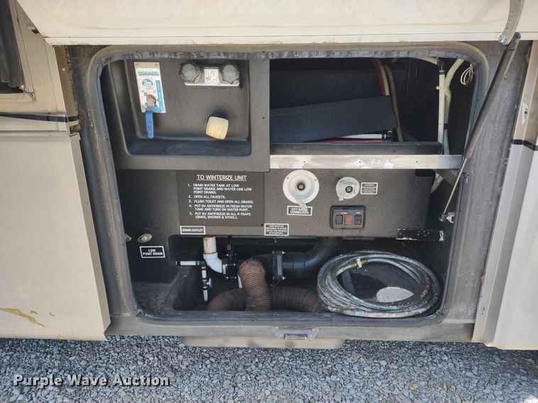 image for item DQ1703 2006 Freightliner Astoria  RV