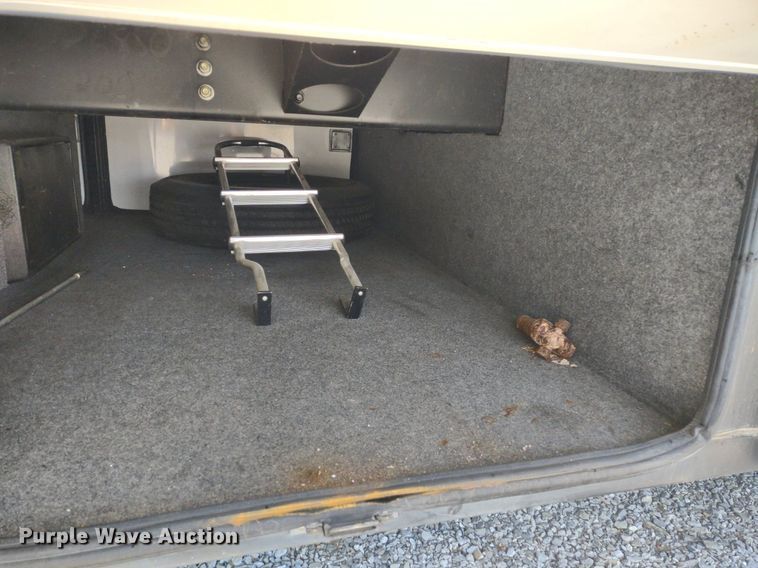 image for item DQ1703 2006 Freightliner Astoria  RV