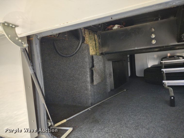 image for item DQ1703 2006 Freightliner Astoria  RV