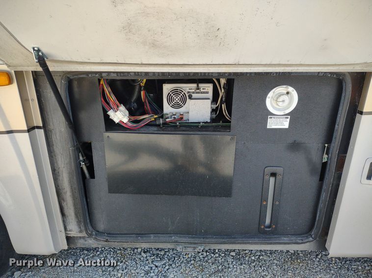 image for item DQ1703 2006 Freightliner Astoria  RV