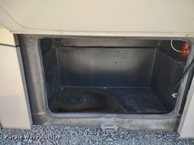 image for item DQ1703 2006 Freightliner Astoria  RV