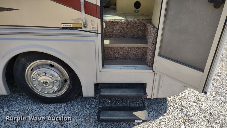 image for item DQ1703 2006 Freightliner Astoria  RV