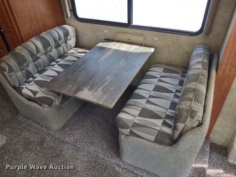 image for item DQ1703 2006 Freightliner Astoria  RV