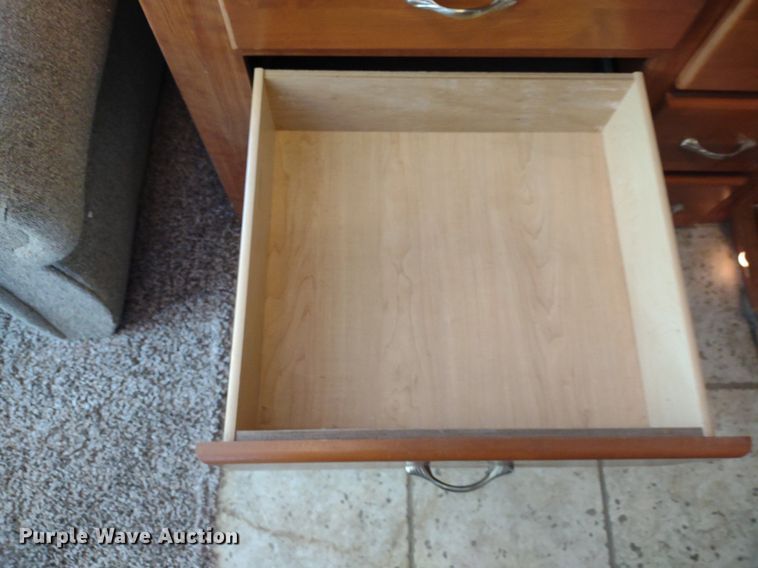 image for item DQ1703 2006 Freightliner Astoria  RV