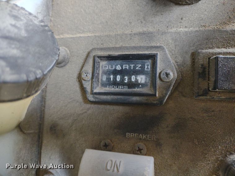 image for item DQ1703 2006 Freightliner Astoria  RV