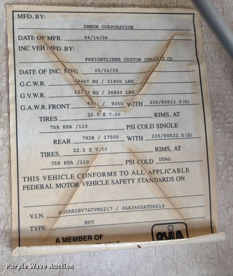 image for item DQ1703 2006 Freightliner Astoria  RV