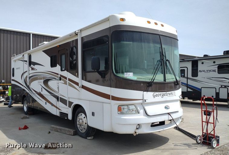 image for item DQ1705 2007 Forest River Georgetown  RV