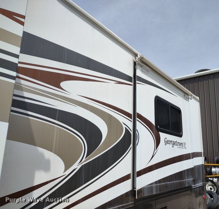 image for item DQ1705 2007 Forest River Georgetown  RV
